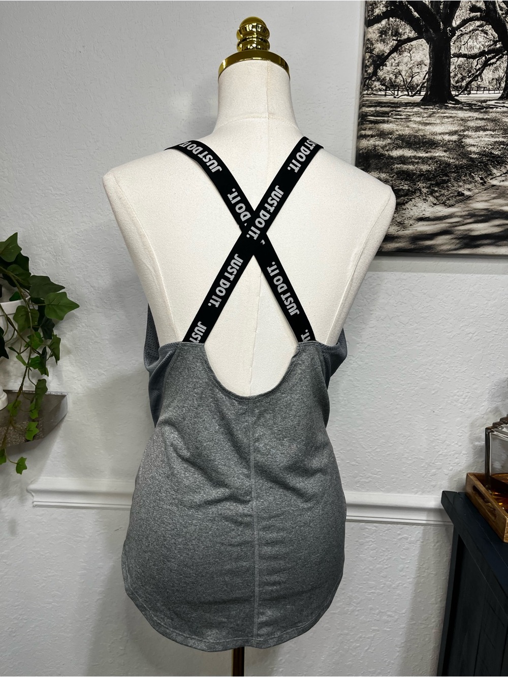 NWT Nike Gray & Black Dri-Fit Training Large Racerback Performance Tank - Picture 6 of 10
